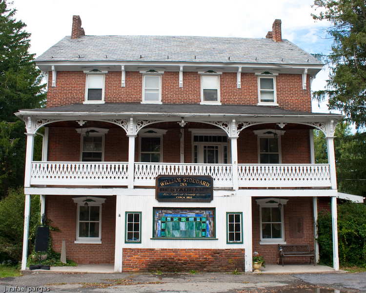 William Stoddard Inn, Stemlersville, PA : Autumn, Northeastern US : JonPargas