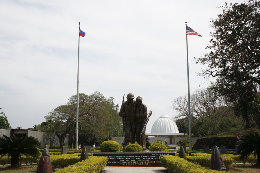 Philippine War Memorial : Philippines : JonPargas