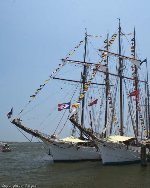 Belle Poule & Etoile : Tall Ships, Charleston Harbor, SC : JonPargas